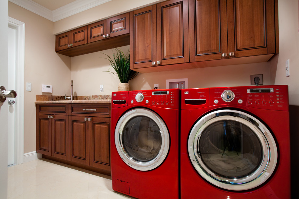 Photo of a classic utility room in Miami.