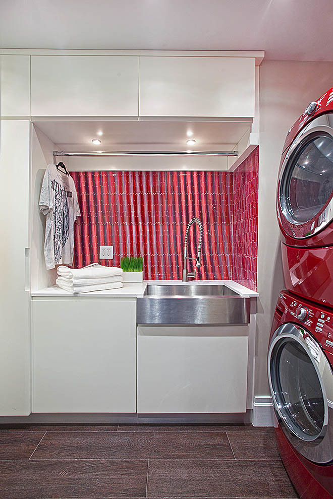 Contemporary utility room in New York.