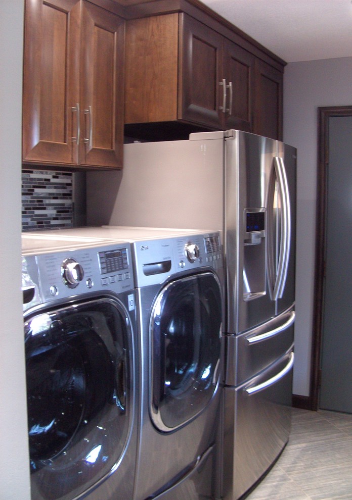 Trendy laundry room photo in Other