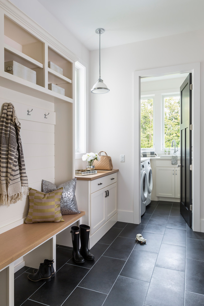 This is an example of a classic utility room in Minneapolis.