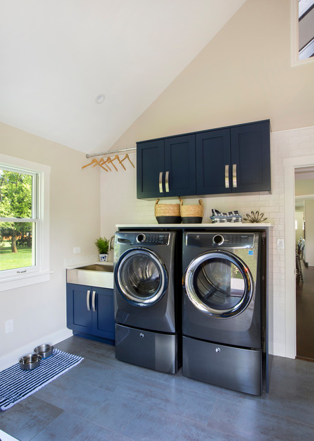 Washer Dryer Traditional Utility Room New York By Lasley