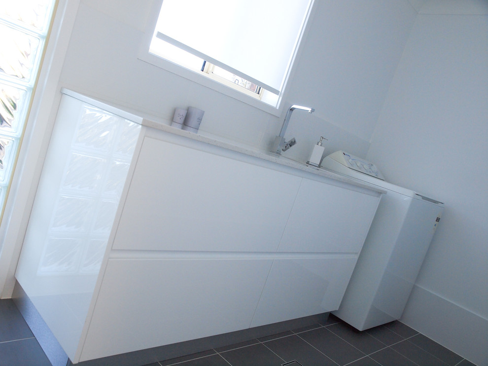 White Gloss polyurethane Shadowline Laundry with Shadowline