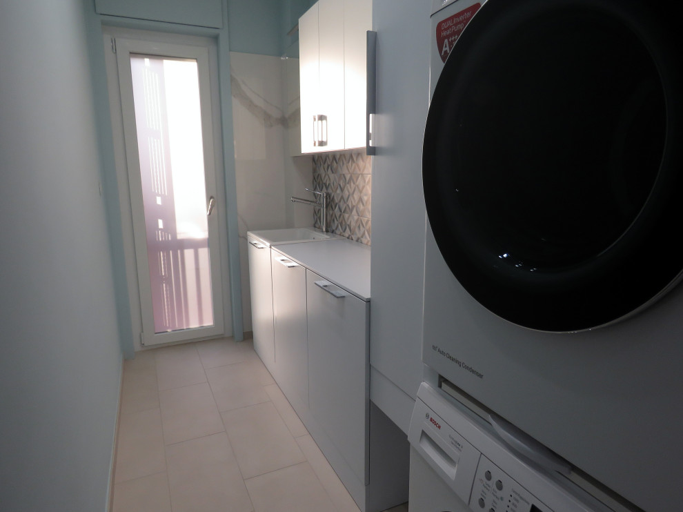 Immagine di una lavanderia contemporanea