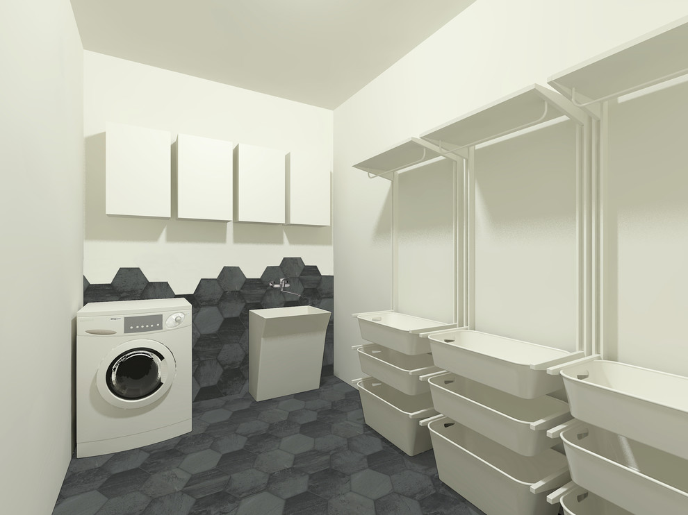 Esempio di una lavanderia multiuso contemporanea di medie dimensioni con lavatoio, nessun'anta, ante bianche, pareti bianche, pavimento in gres porcellanato, lavatrice e asciugatrice affiancate e pavimento nero