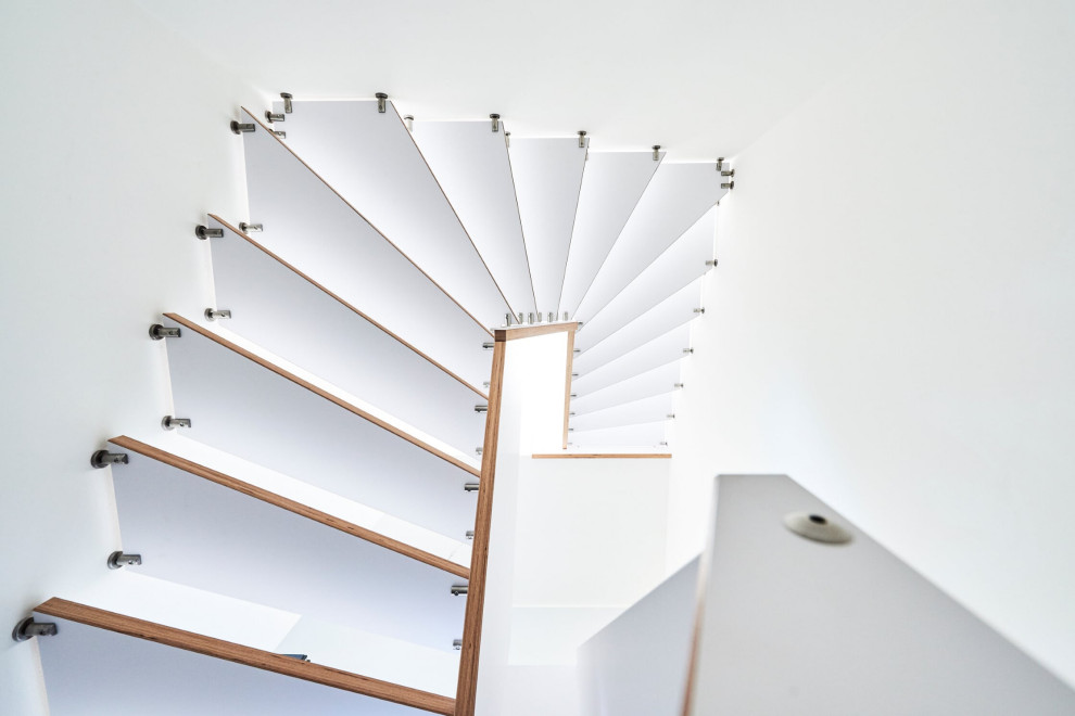 На фото: лестница в скандинавском стиле