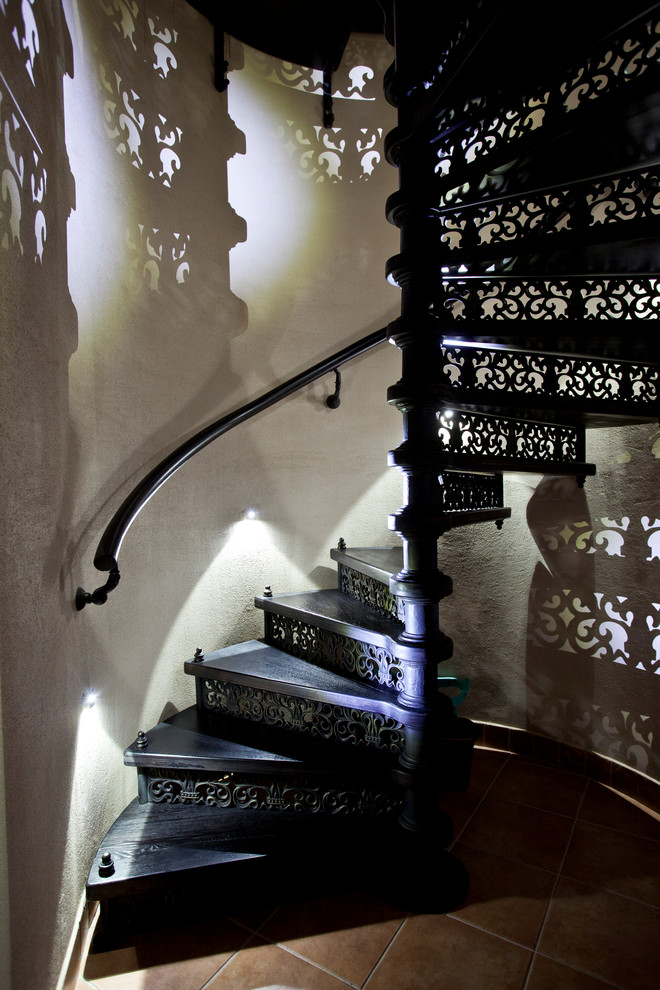 This is an example of a mediterranean staircase in Moscow.