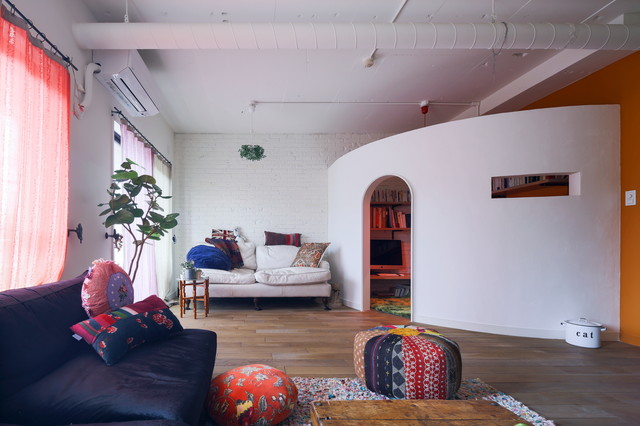 白くて丸い壁の正体 東京 築27年 Salon Tokyo Par Howzlife Houzz 白くて丸い壁の正体 東京 築27年 Salon Tokyo Par Howzlife Houzz