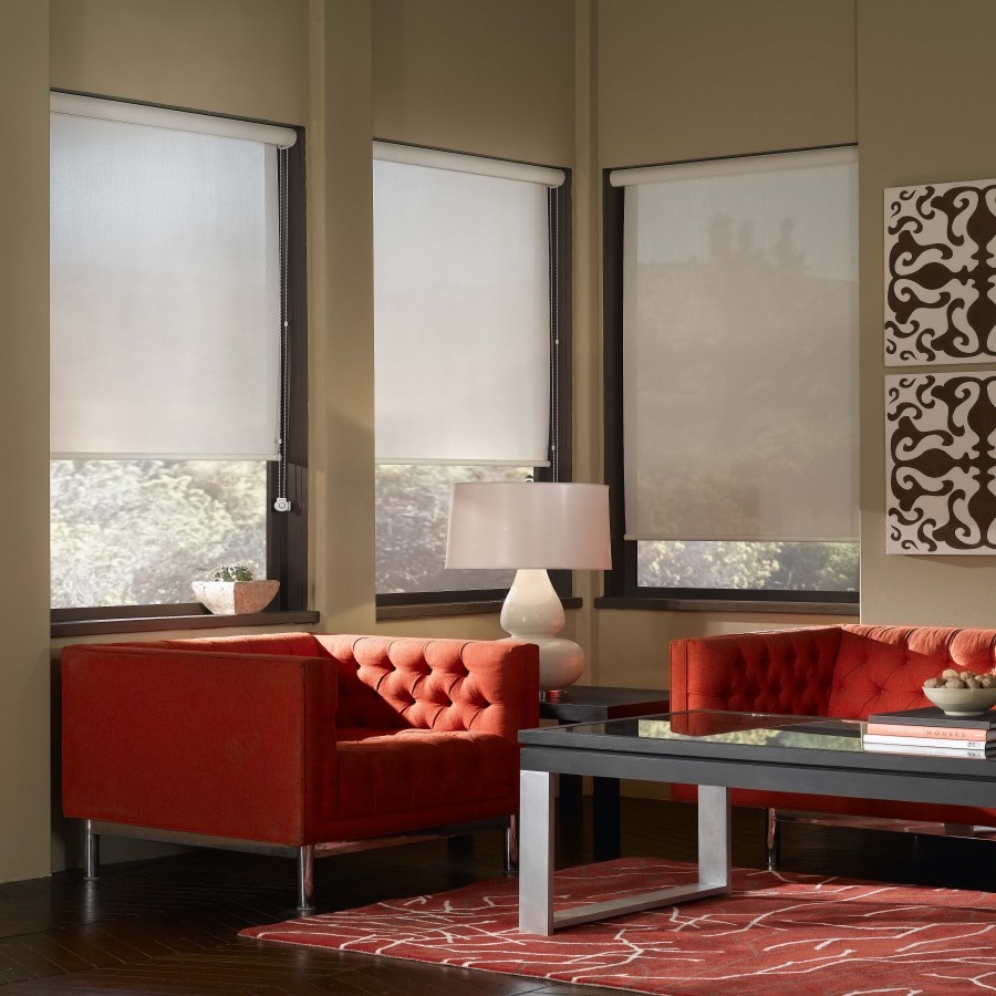 Свежая идея для дизайна: гостиная комната в современном стиле с бежевыми стенами без телевизора - отличное фото интерьера