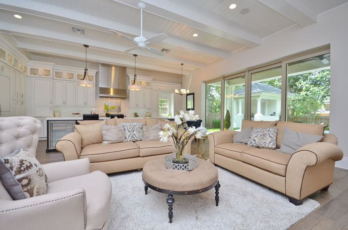 Example of a trendy living room design in Orlando