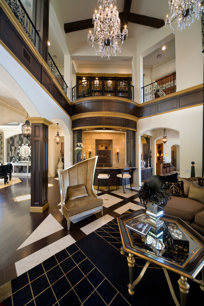 Свежая идея для дизайна: гостиная комната в классическом стиле с домашним баром - отличное фото интерьера