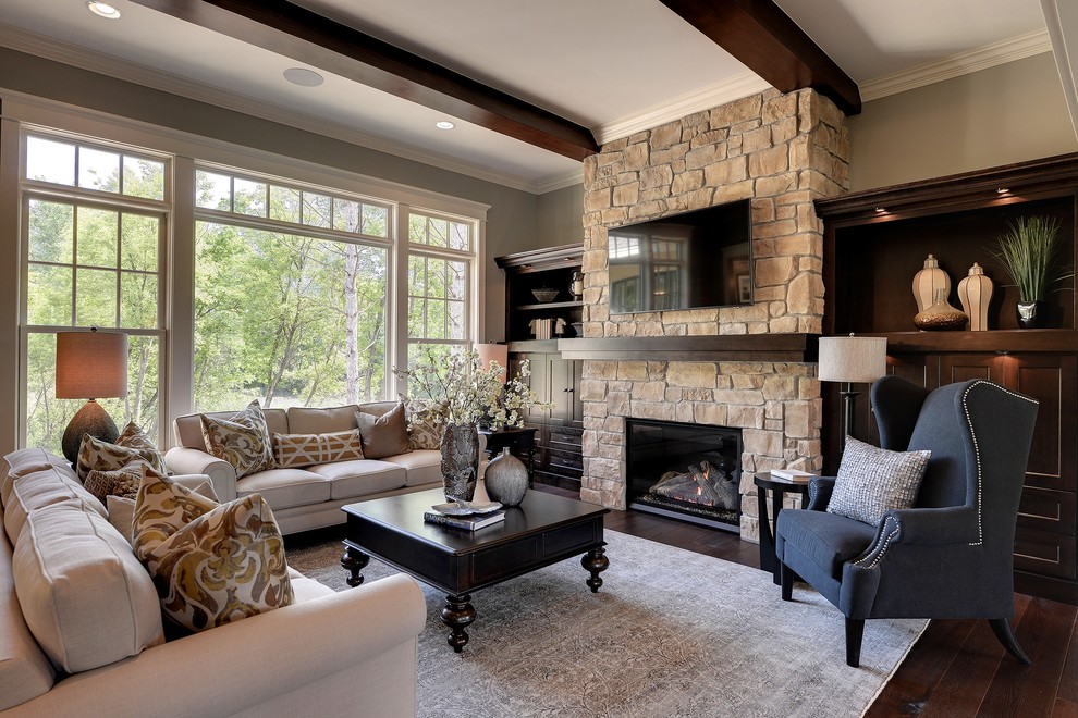 Example of a classic living room design in Minneapolis