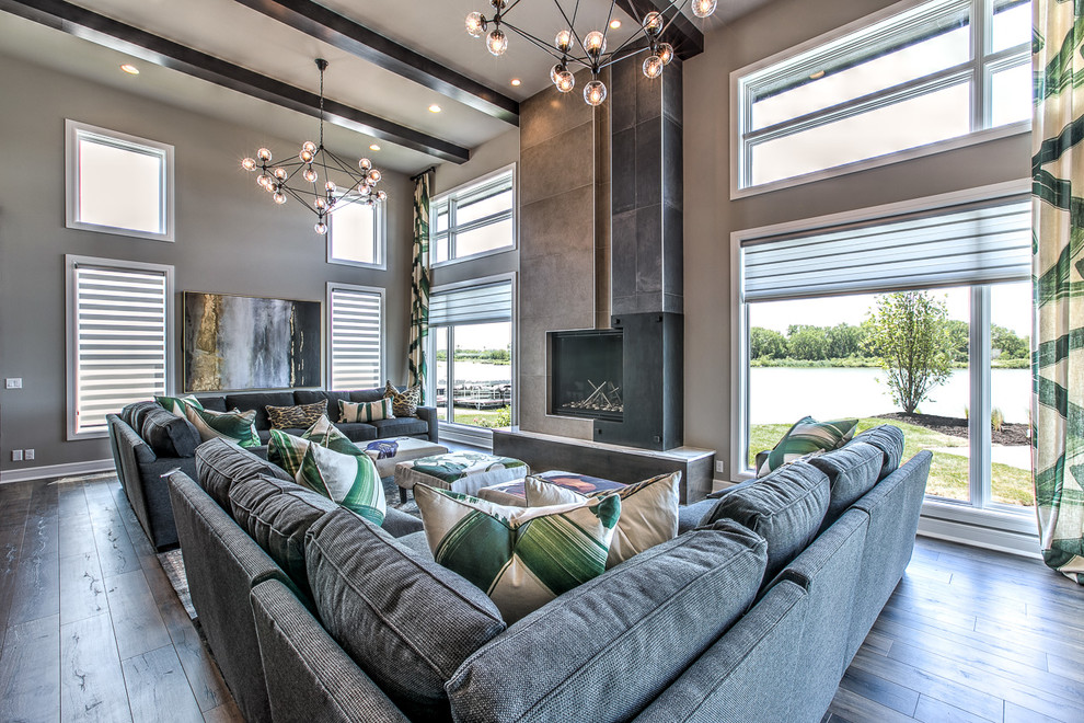 This is an example of a contemporary living room in Omaha.
