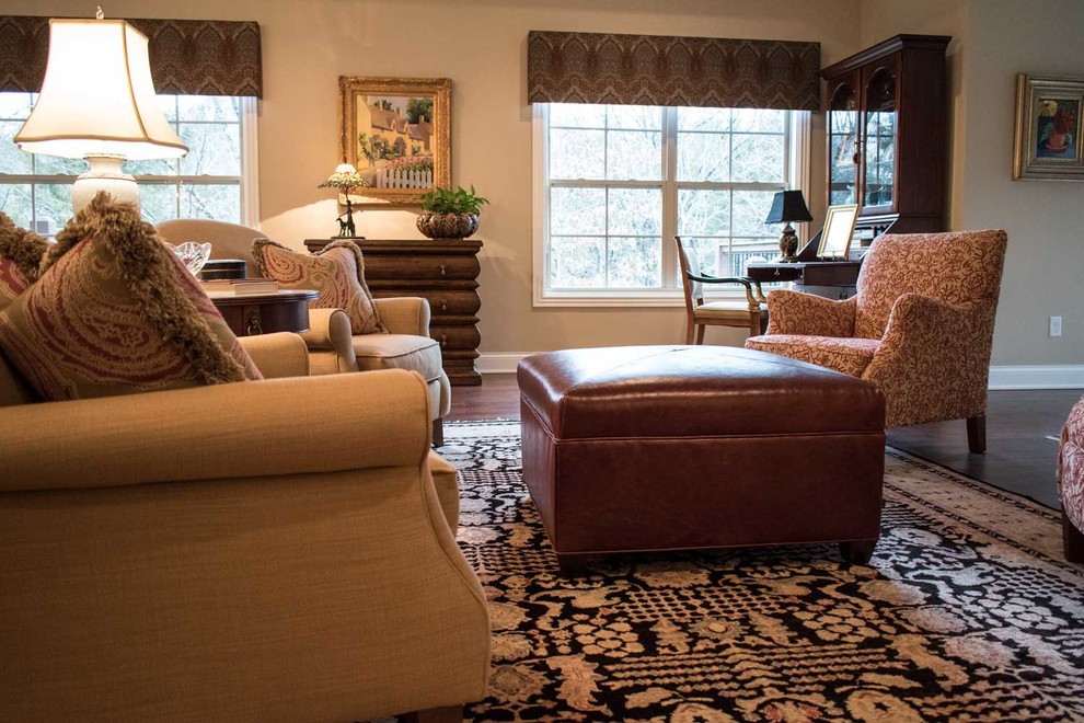 2018 Eastwood Patio Home Traditional Living Room Louisville