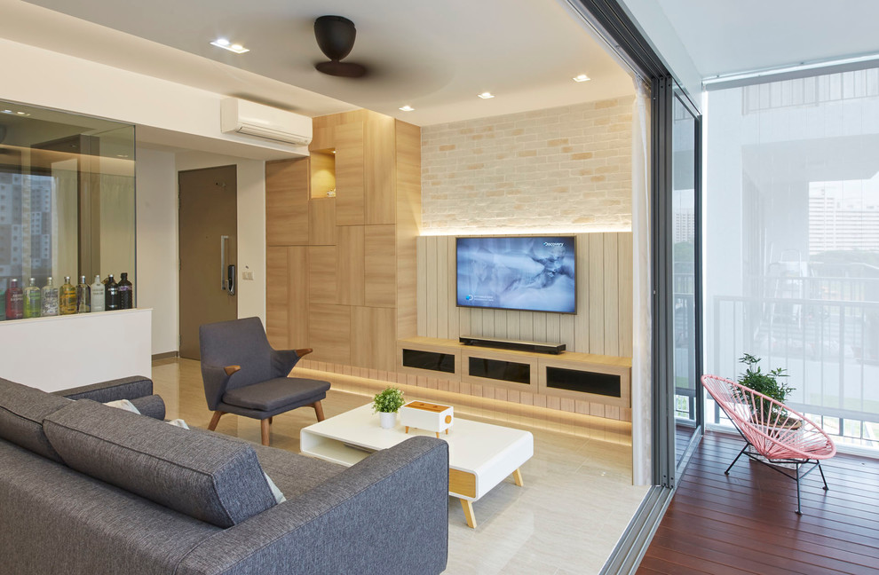 Стильный дизайн: парадная, двухуровневая гостиная комната среднего размера в скандинавском стиле с белыми стенами, полом из керамогранита и телевизором на стене - последний тренд