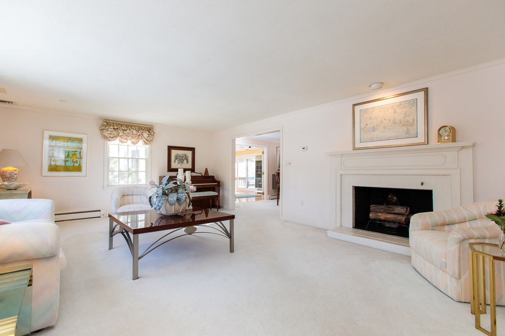 37 Sherburn Circle Weston MA Traditional Living Room Boston by