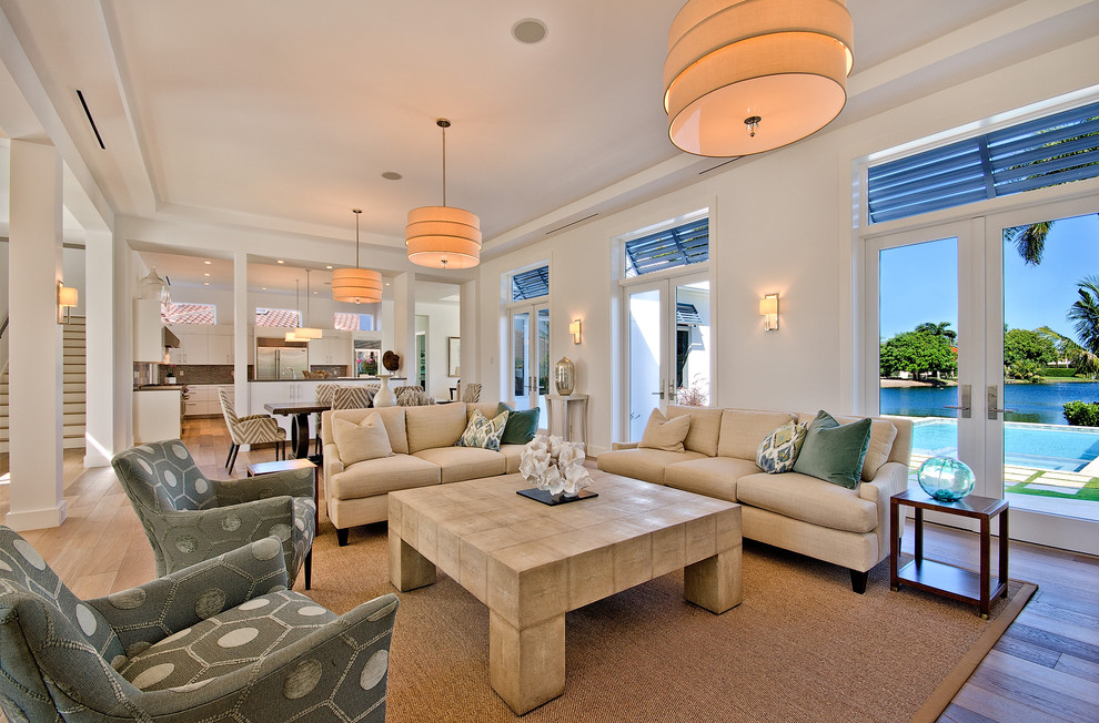 Example of a trendy living room design in Miami