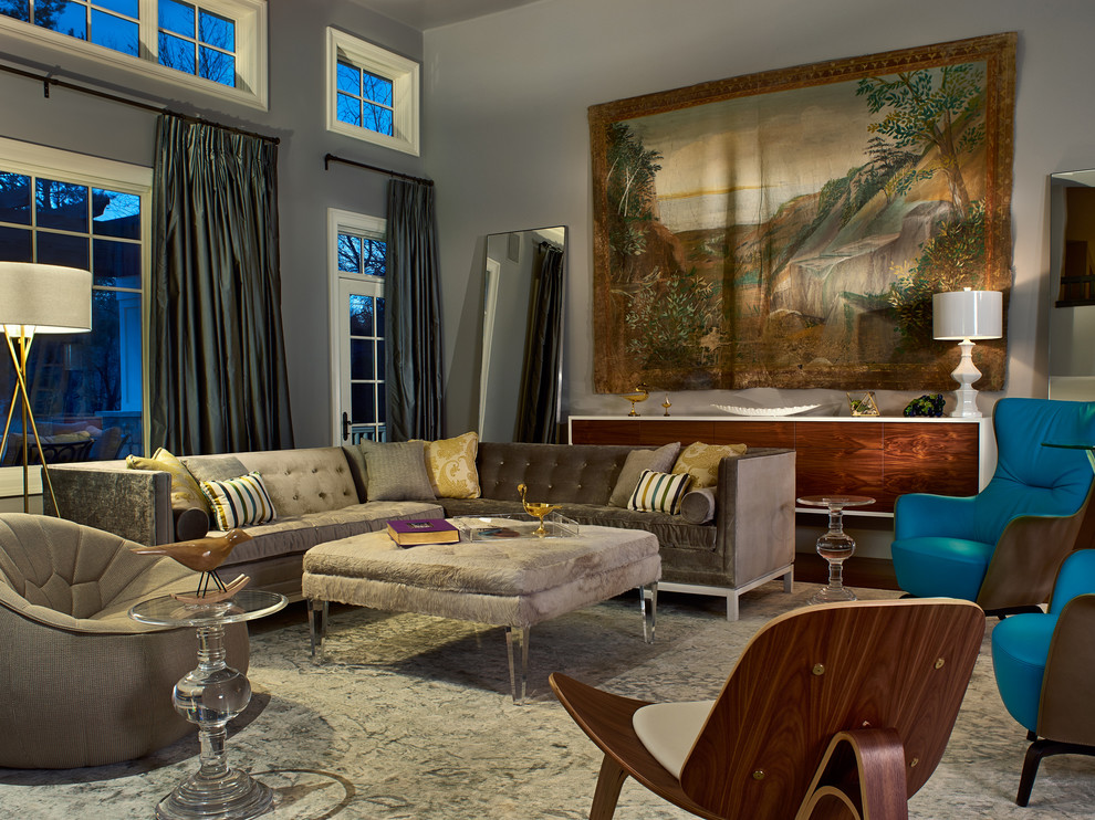 Свежая идея для дизайна: гостиная комната в современном стиле с серыми стенами и темным паркетным полом - отличное фото интерьера