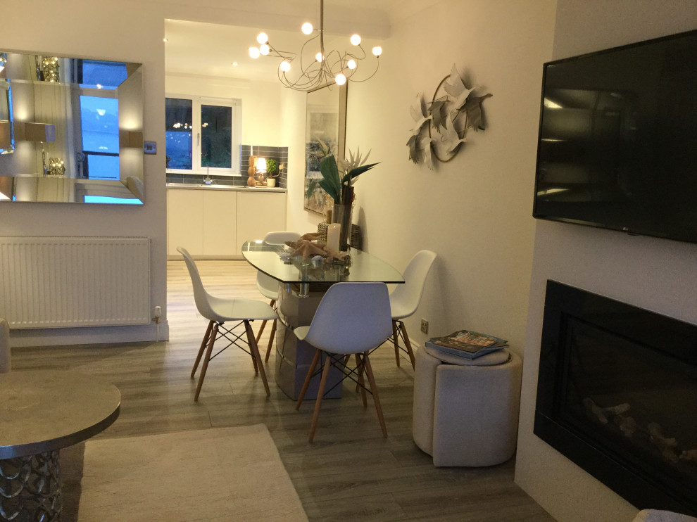 A Coastal Retreat Simple Luxury Beach Style Living Room Glasgow