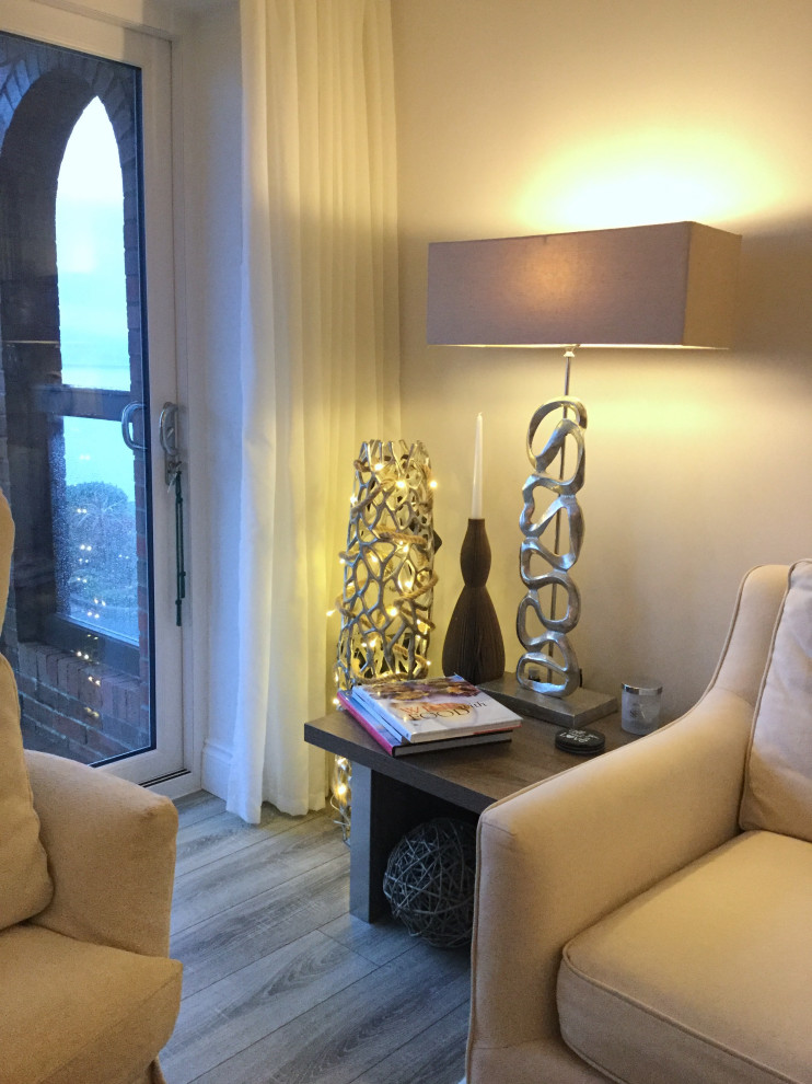 A Coastal Retreat Simple Luxury Beach Style Living Room Glasgow