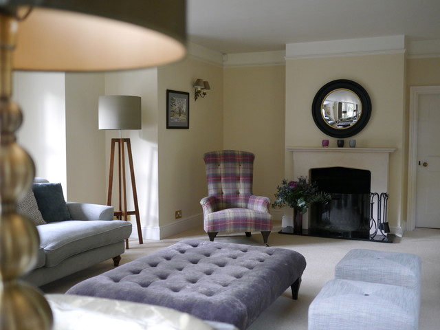 A formal sitting room for a modern family - Modern - Living Room