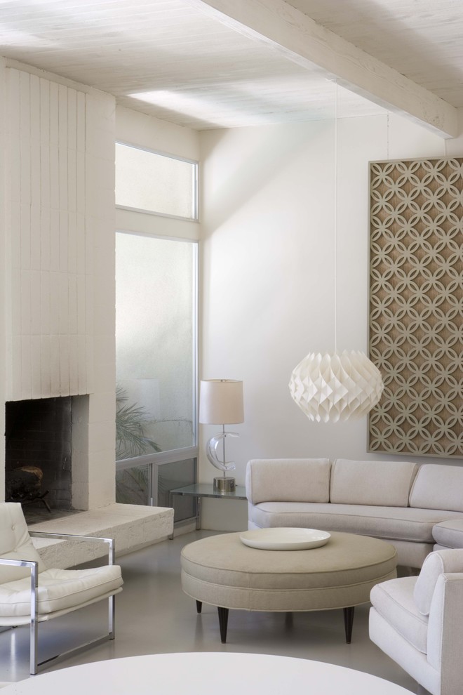 Источник вдохновения для домашнего уюта: гостиная комната в современном стиле с белыми стенами