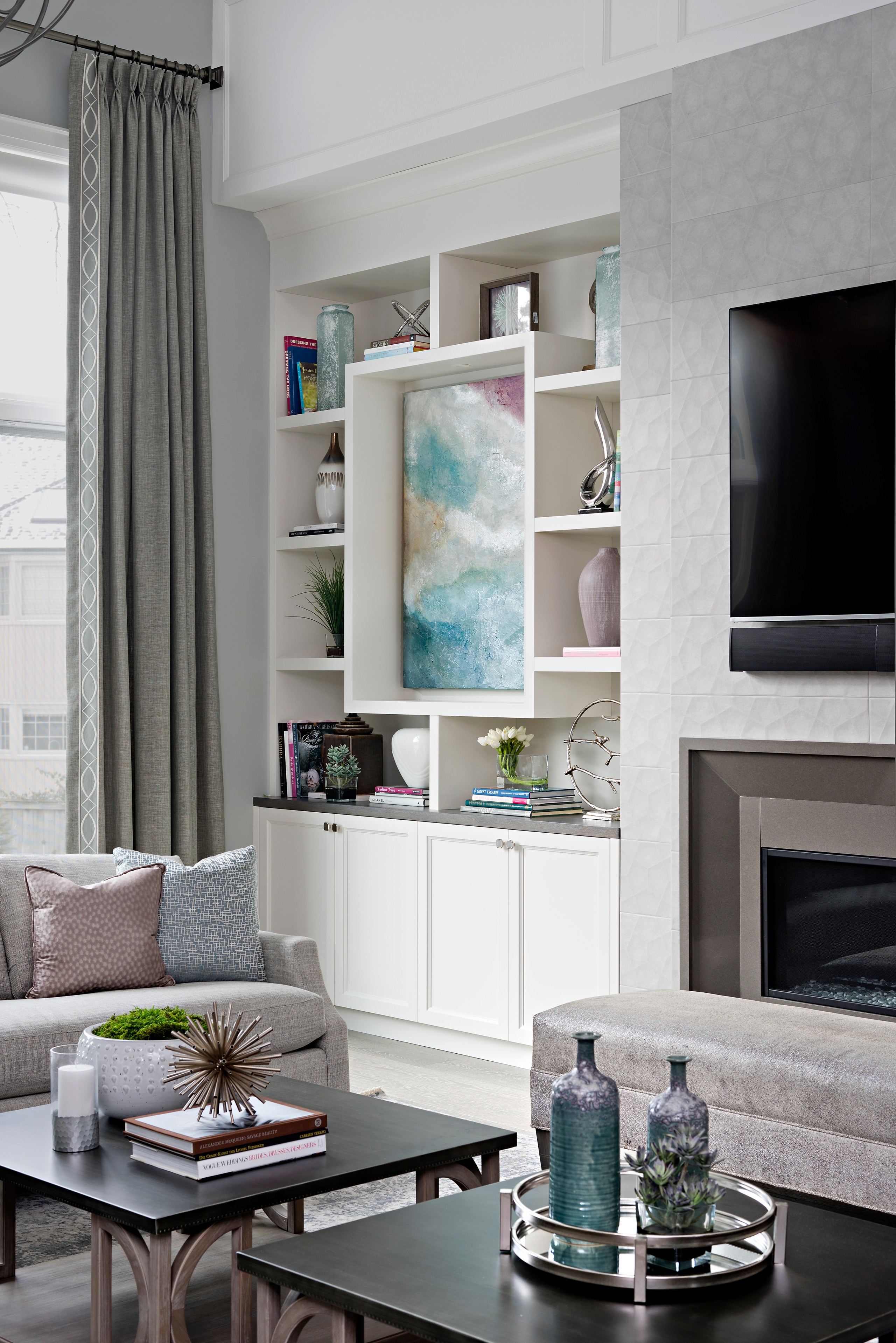 Living Room Wall Tiles Ideas - Photos & Ideas | Houzz