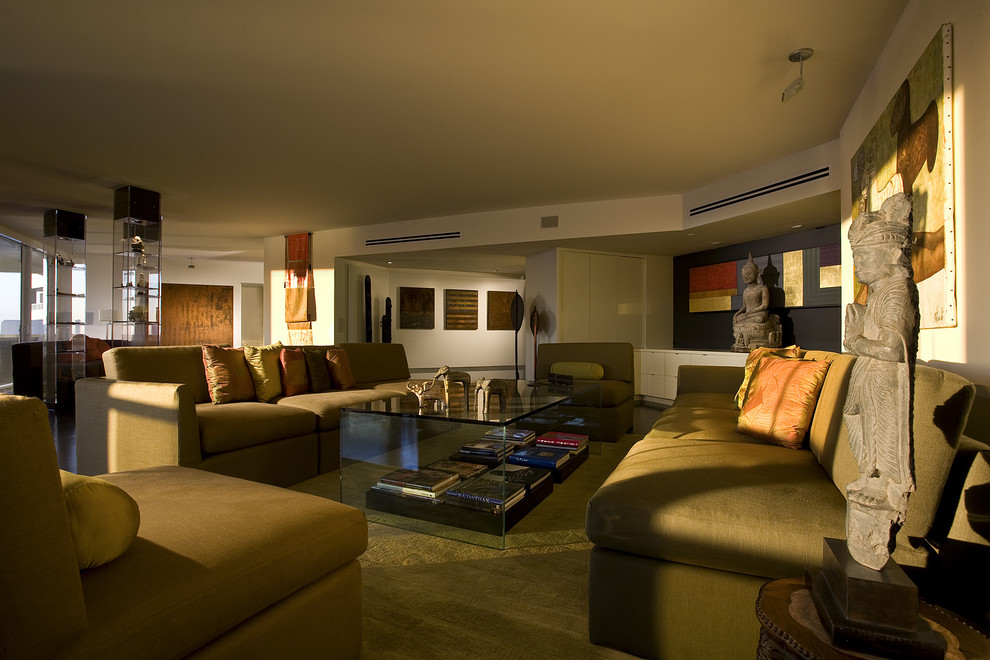 Стильный дизайн: огромная открытая гостиная комната в современном стиле - последний тренд