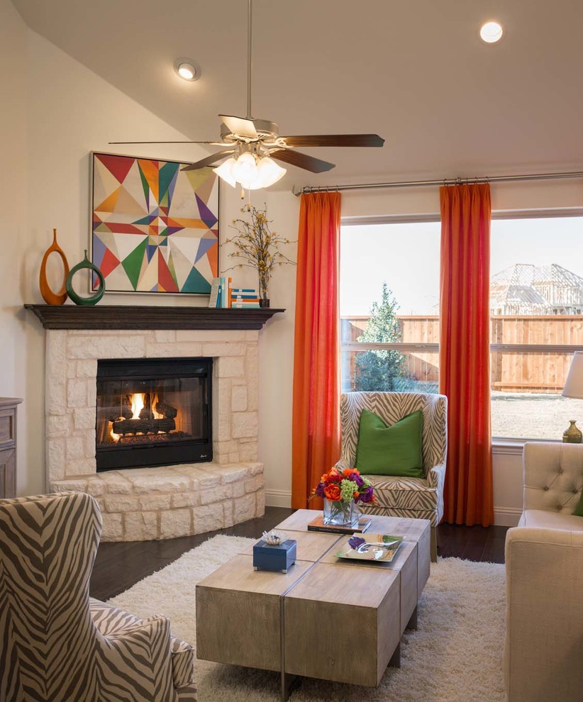 Artesia // Prosper, TX // Highland Homes // Plan 557 Transitional