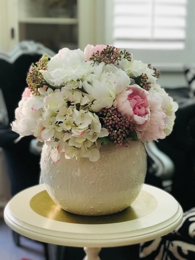 Artificial flower arrangement Love & Light Living Room Los Angeles