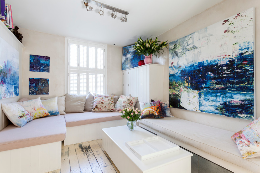 Design ideas for a shabby-chic style living room in London.