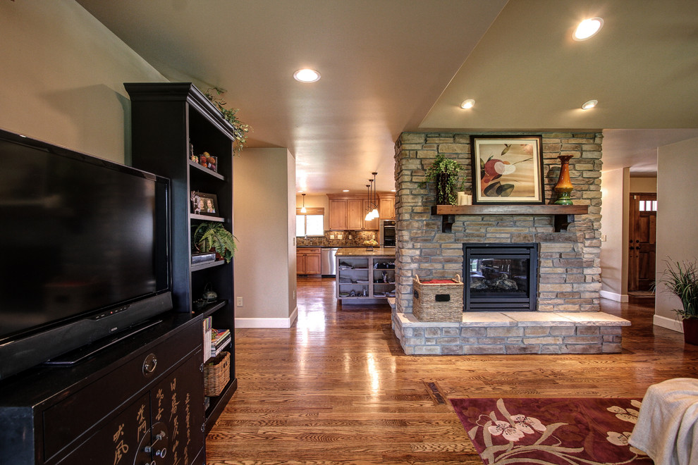 At The Pinery In Parker Co Kitchen And Fireplace Remodel Traditional Living Room Denver By Capstone Home Renovations Houzz