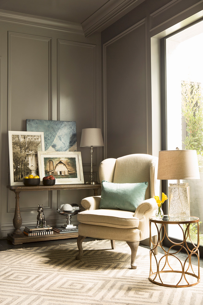 Inspiration for a classic living room in Los Angeles with grey walls.