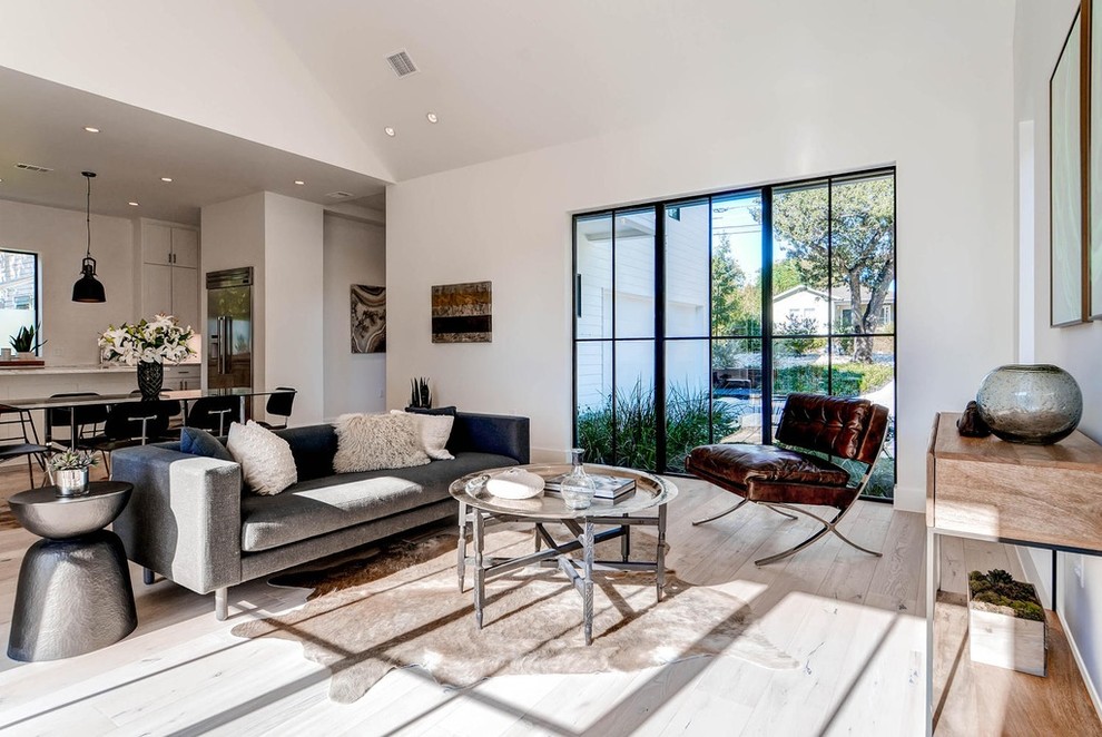 Austin, TX residence Andora White Oak Contemporary Living Room
