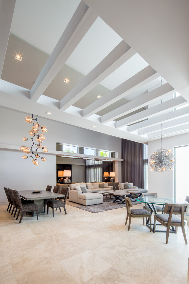 Exemple d'un très grand salon tendance ouvert avec un mur gris, un sol en marbre, une cheminée ribbon, un manteau de cheminée en carrelage et un sol gris.
