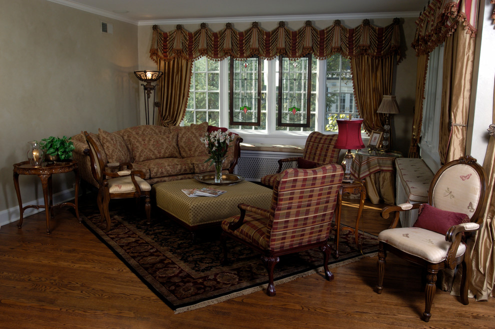 Award Winning Historical Home - Traditional - Living Room - Chicago ...