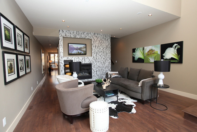 Inspiration for a contemporary living room remodel in Calgary