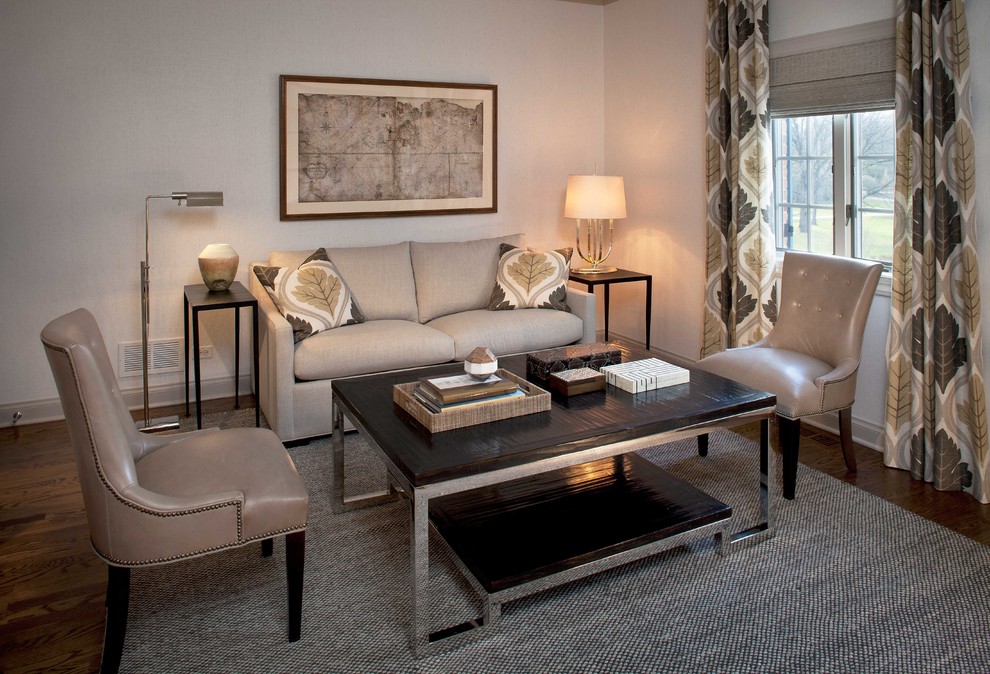 На фото: парадная, открытая гостиная комната среднего размера в стиле неоклассика (современная классика) с серыми стенами, темным паркетным полом и коричневым полом без камина, телевизора