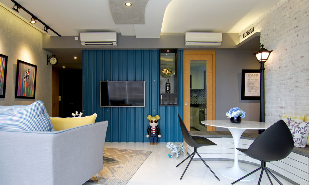 Example of an eclectic living room design in Singapore