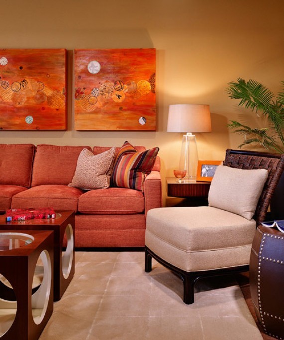 Esempio di un soggiorno design di medie dimensioni e chiuso con sala formale, pareti beige e moquette