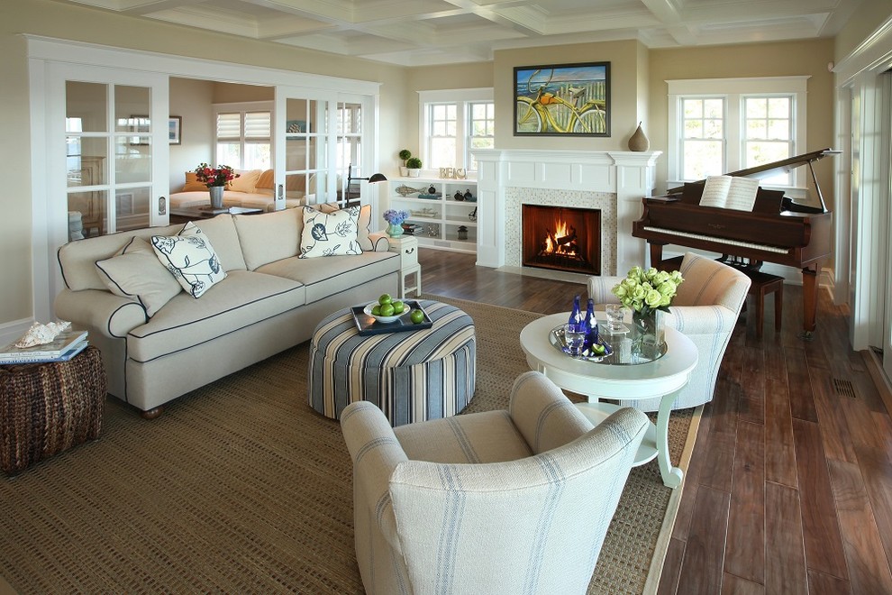 Design ideas for a coastal living room in Philadelphia.