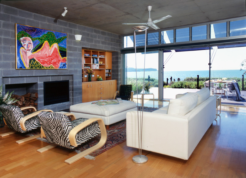 Design ideas for a modern living room in Sydney.