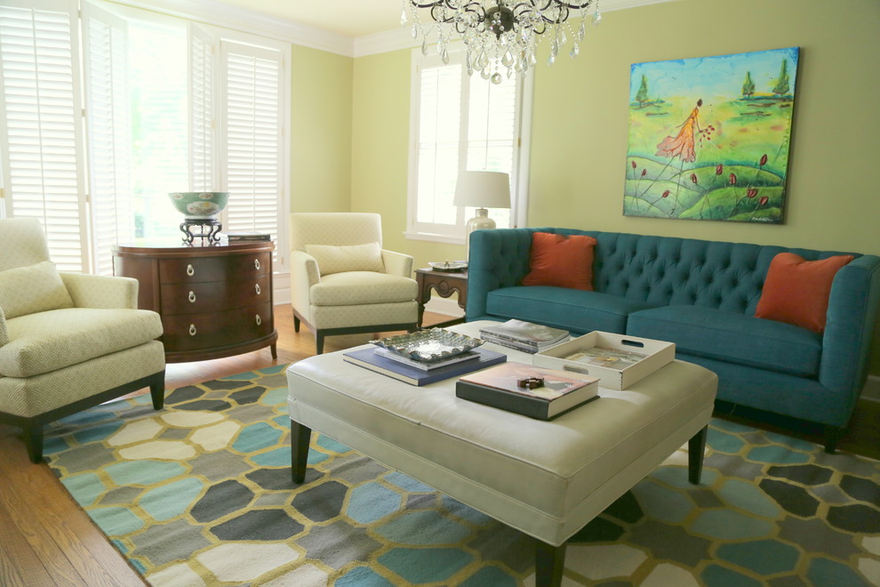 Example of an eclectic living room design in Nashville