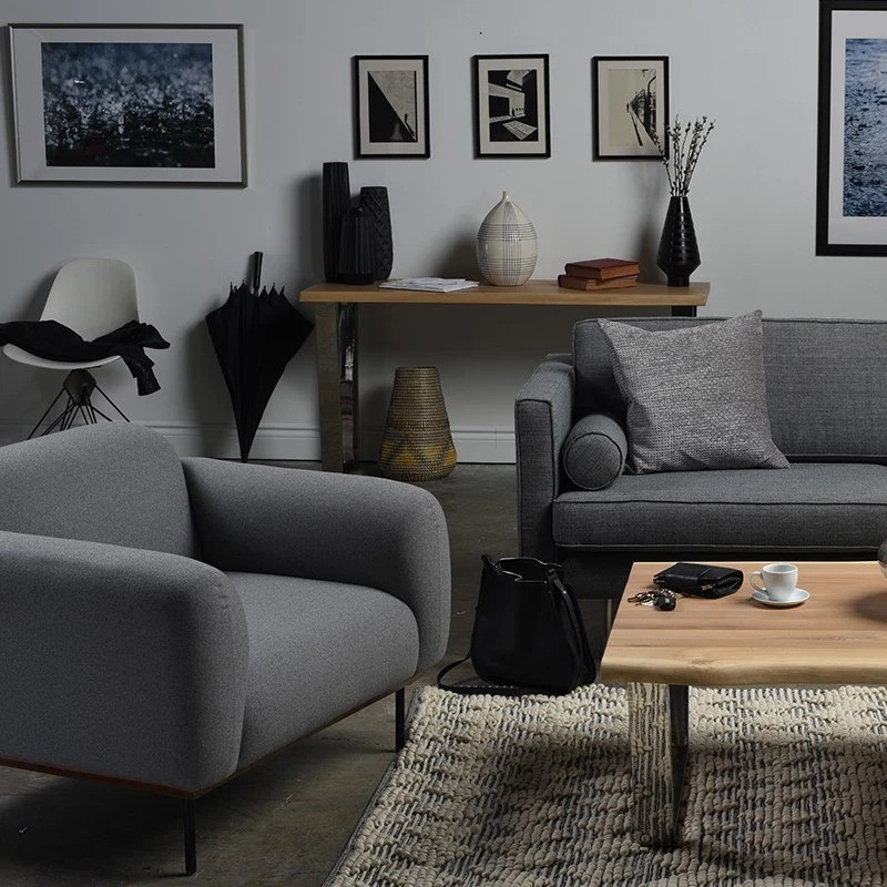 Inspiration for a modern living room in New York.