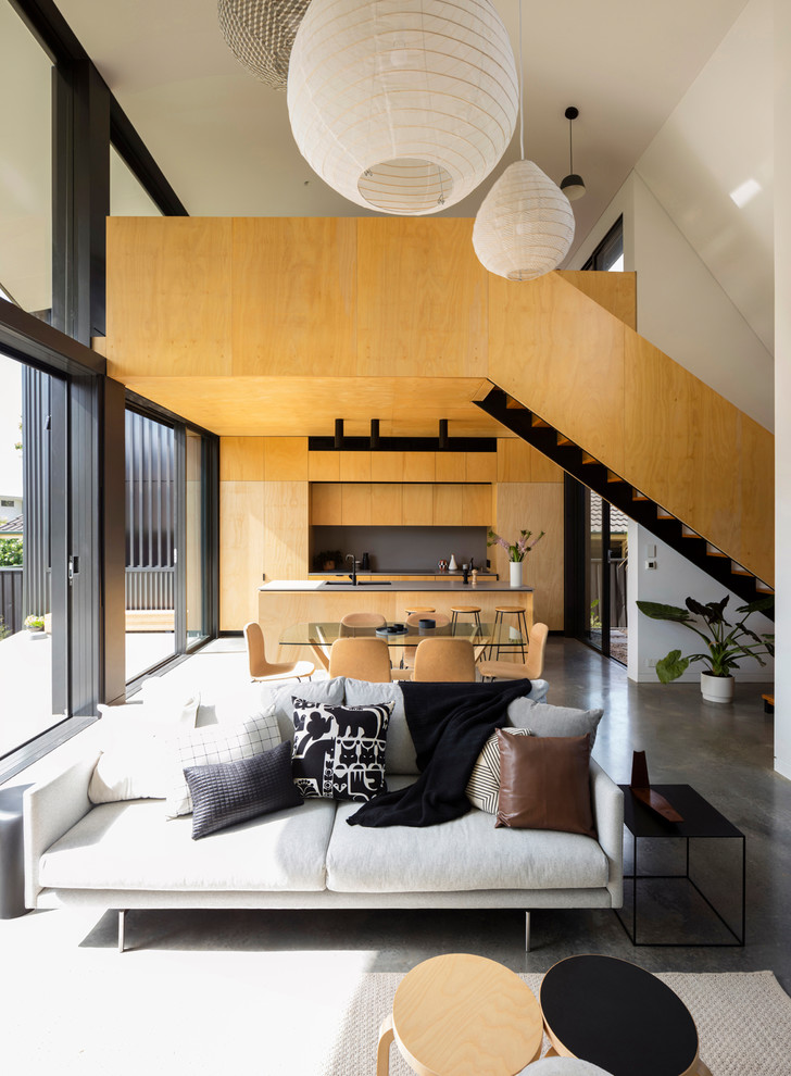Minimalist living room photo in Sydney