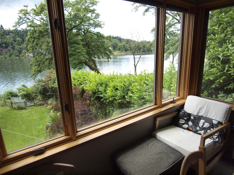 bird's nest - Traditional - Living Room - Portland - by John Prindle