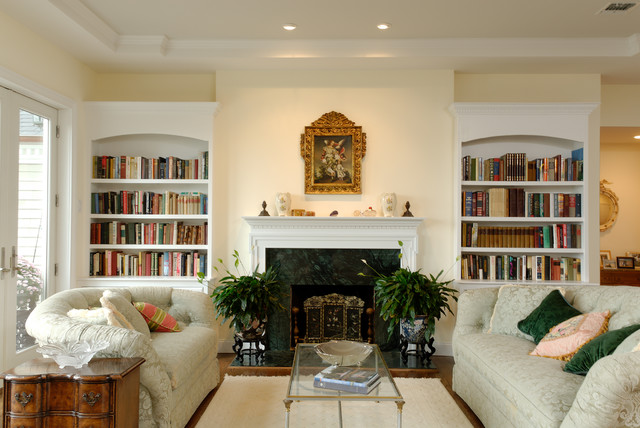Fireplace Styles インテリア　洋書 Amazon.com: SEI Furniture Tennyson Electric Bookcases