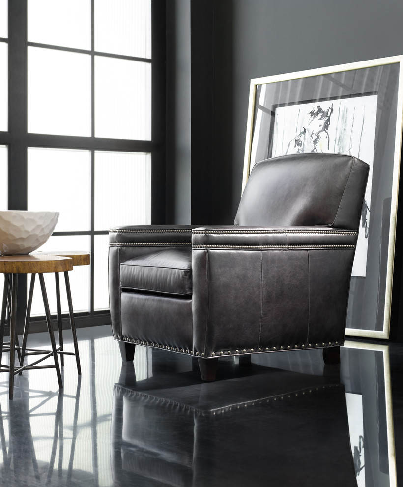 Bradington Young Saylor Club Chair Transitional Living Room New