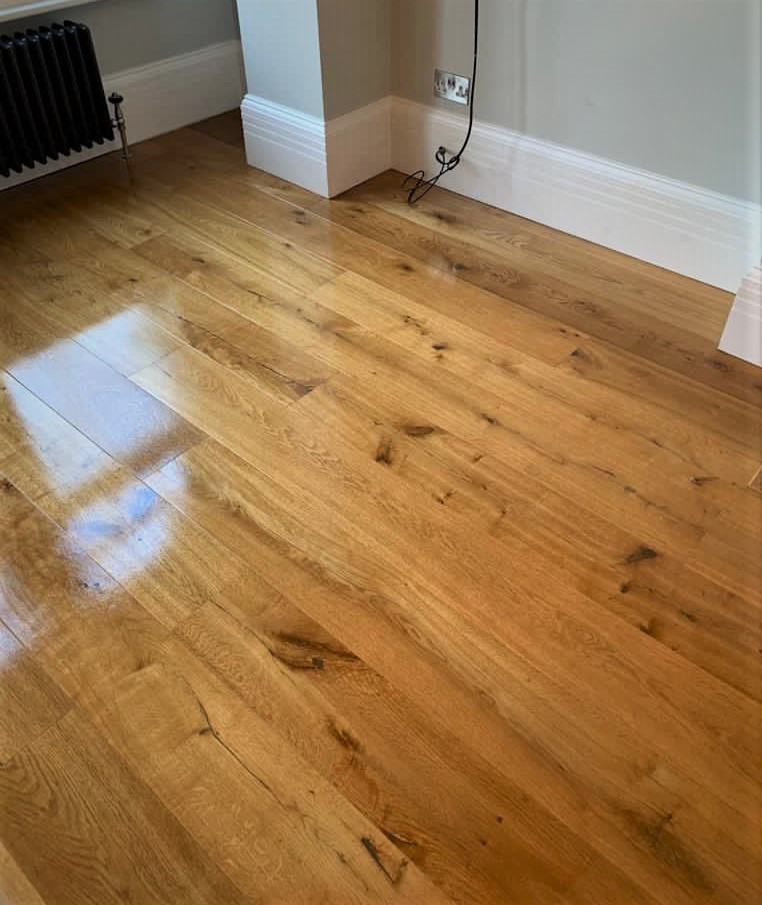 Bringing back the sparkle... Traditional Living Room