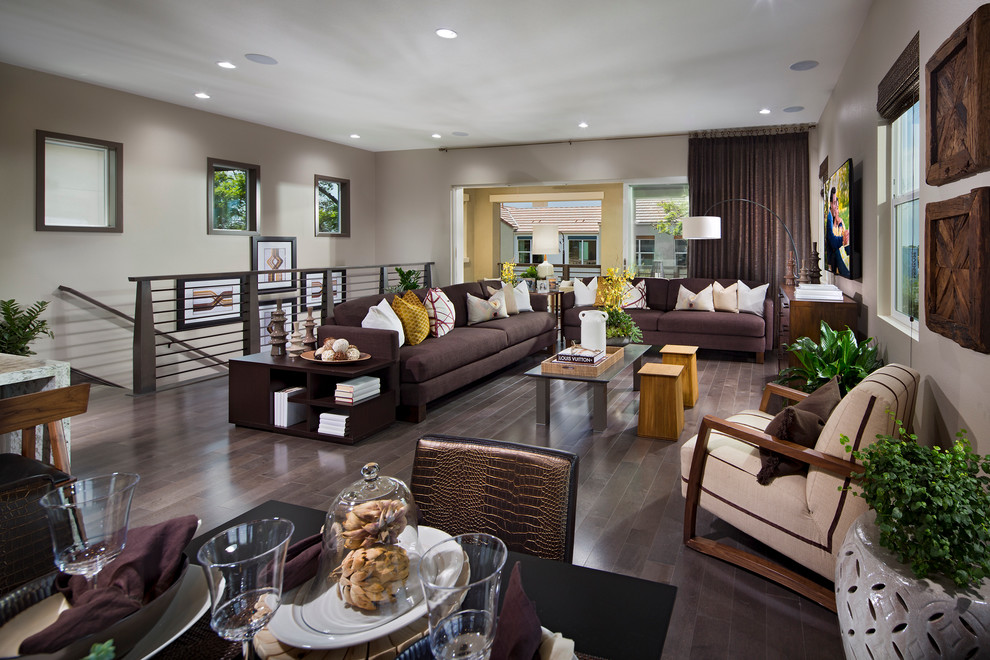 Brio at Beacon Park, Irvine, CA Living Room Orange County by Shea