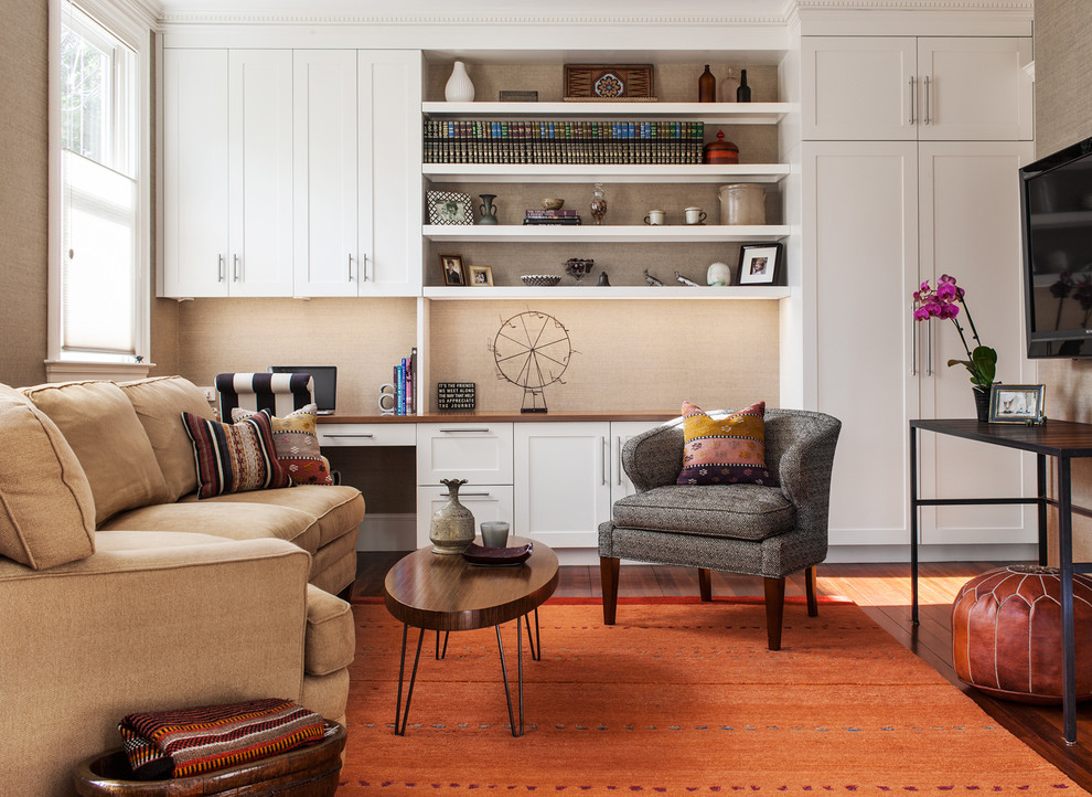 Immagine di un piccolo soggiorno contemporaneo con pareti beige
